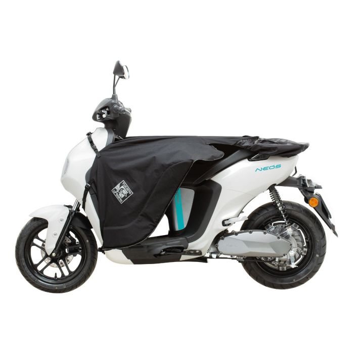 Coprigambe Termoscud EASY E19 è generico per scooter con pedana piatta  TUCANO - La Ciclomoto
